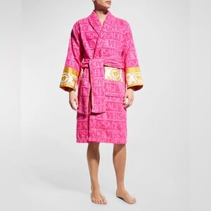 NEW 💕 Versace Iconic Baroque Motif Pink Gold Women's Bathrobe Robe Plush Coverup